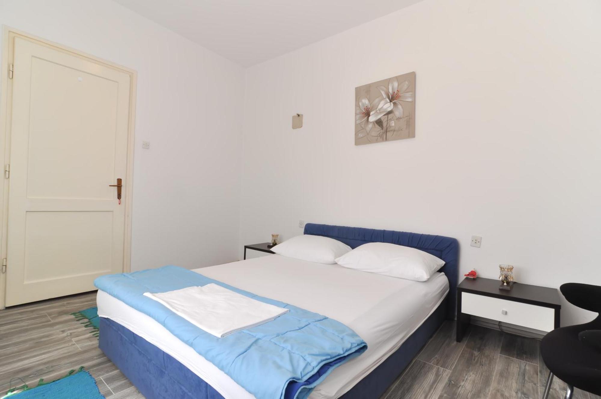 Amico Apartment