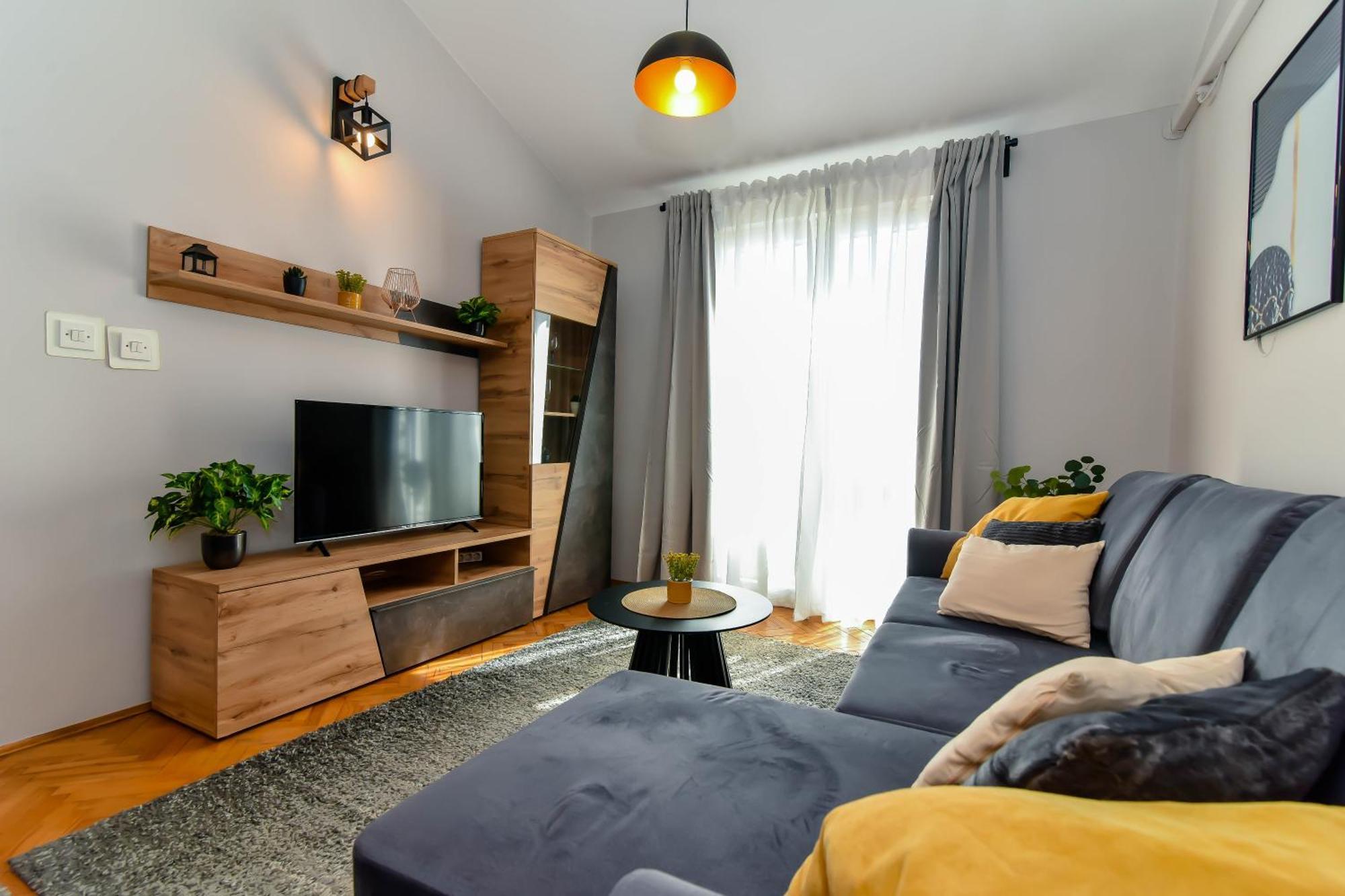 Amico Apartment