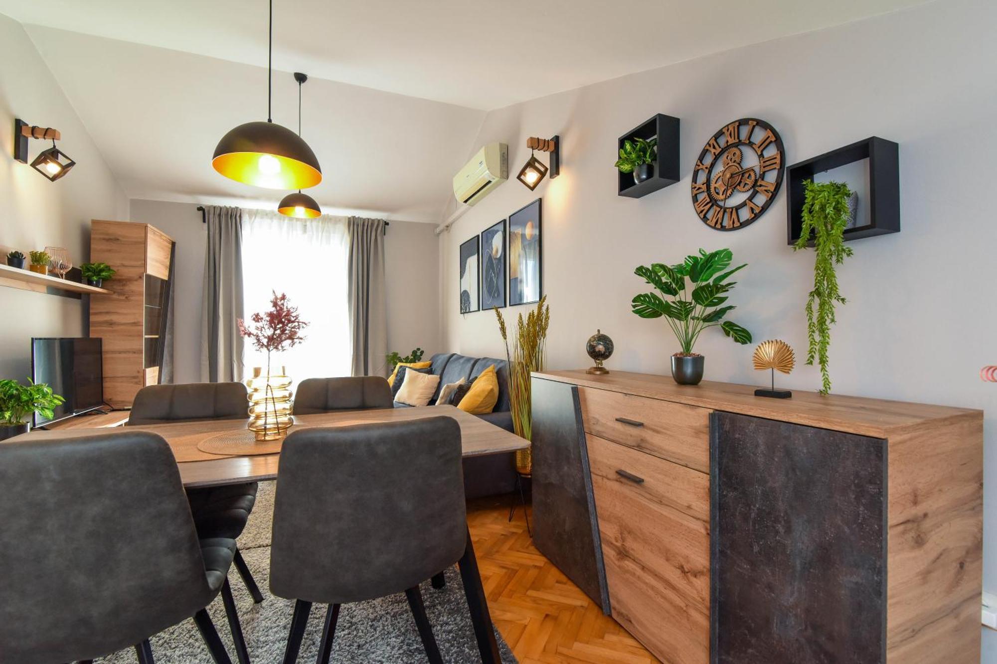 Amico Apartment *